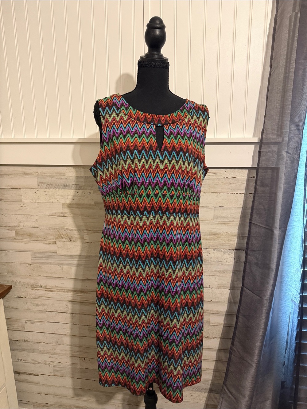 Emma & Michele Multicolor Zigzag Sleeveless Midi Dress